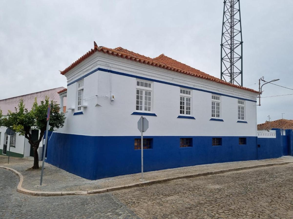 아비스 Casa Da Livraria - Boutique Da Cultura 빌라 외부 사진